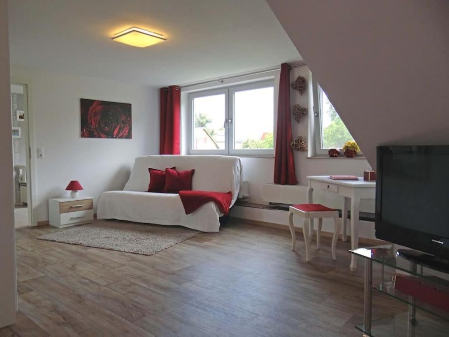 Die Kleine Stadtoase Dresden Ngoại thất bức ảnh